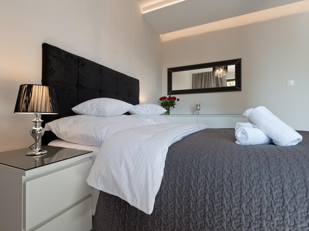 Ferienwohnung Jak W Domu Krakau Zimmer foto