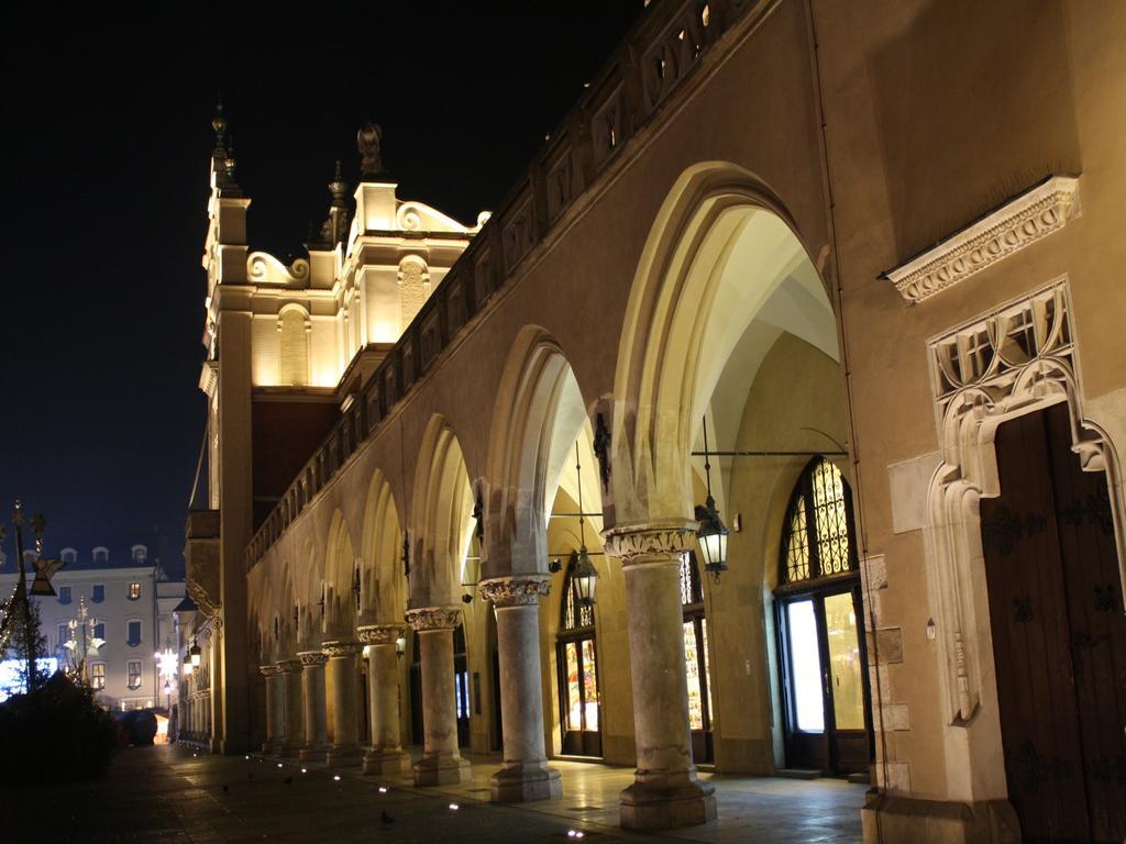 Ferienwohnung Jak W Domu Krakau Exterior foto